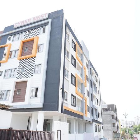 Cyber Nest Serviced Apartments Pune Exterior photo