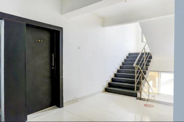 Cyber Nest Serviced Apartments Pune Exterior photo